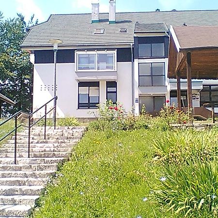 Art Apartman Плитвицька Єзера Екстер'єр фото